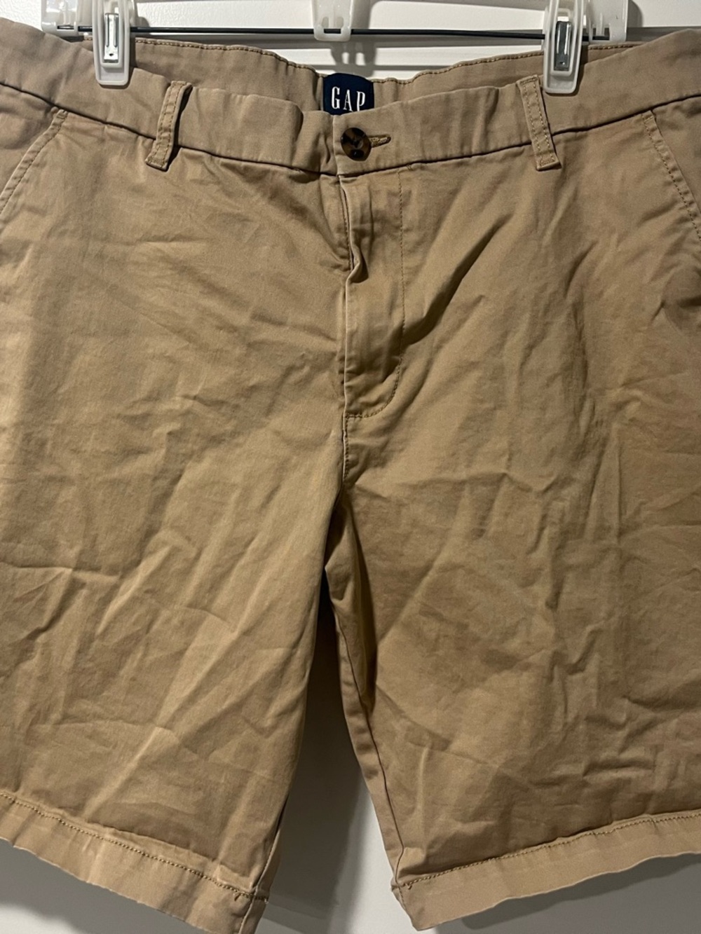 GAP Men's Tan Cotton Chino Shorts size 36” waist